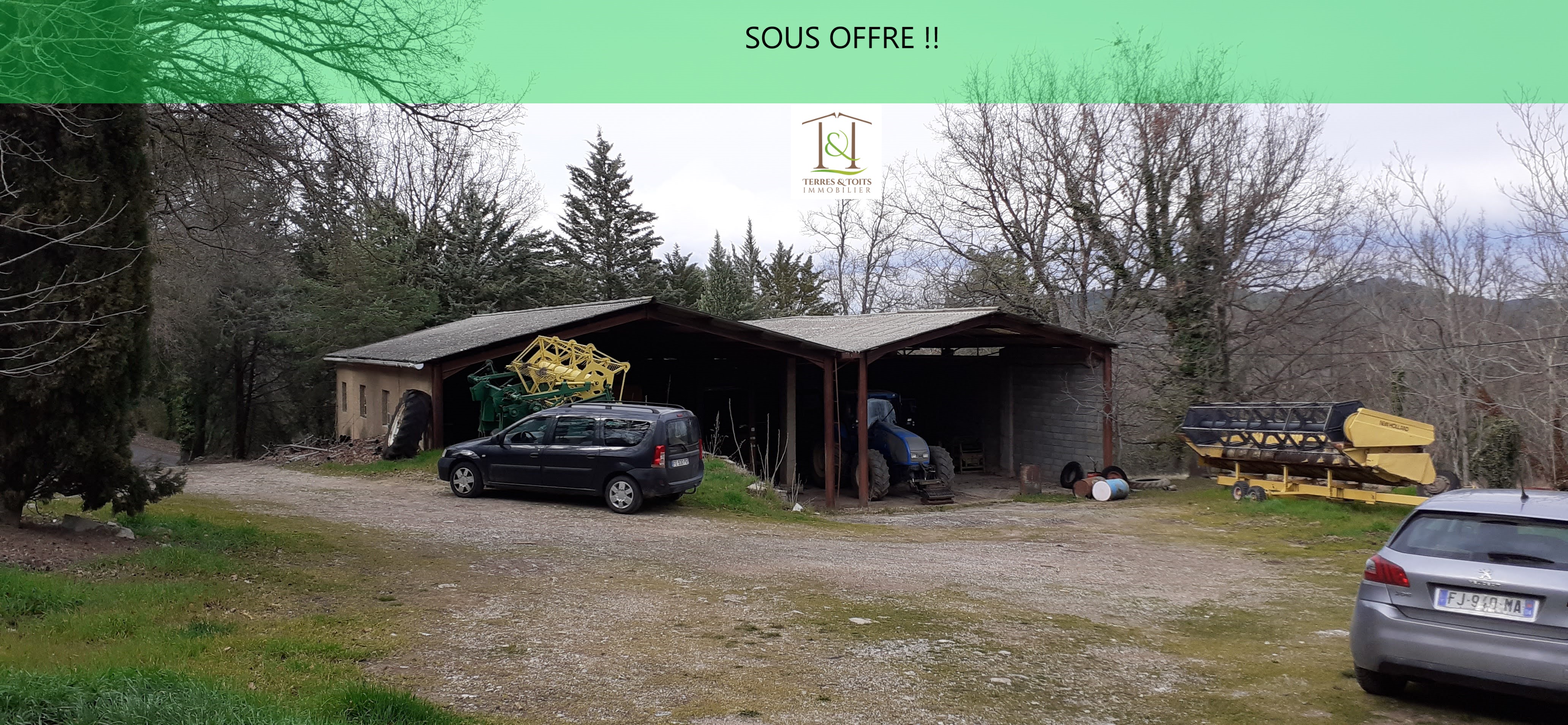 Hangar double sur grand terrain